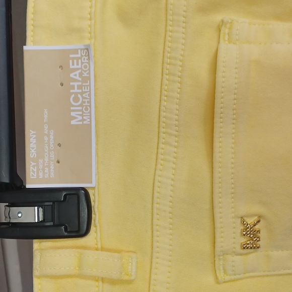 SALE‼️Michael Kors Pants!🥰👖 - Picture 5 of 16